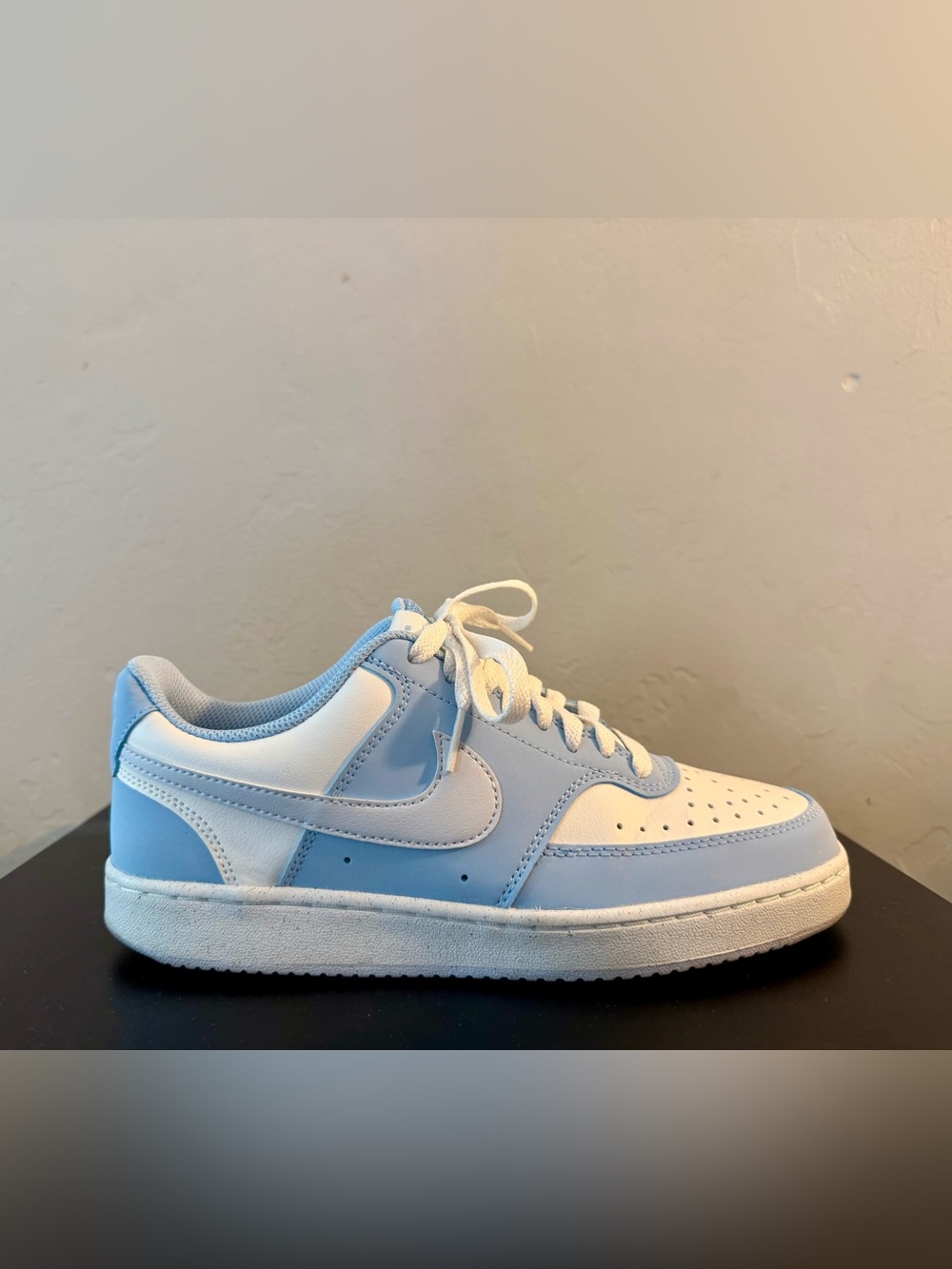 💙 Nike Court Vision Low Sneakers 💙